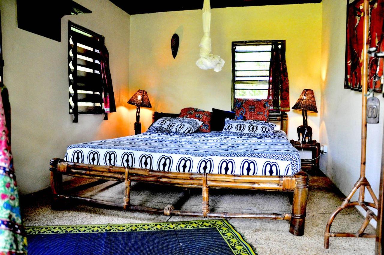 Ankobra Beach Resort Axim Zimmer foto